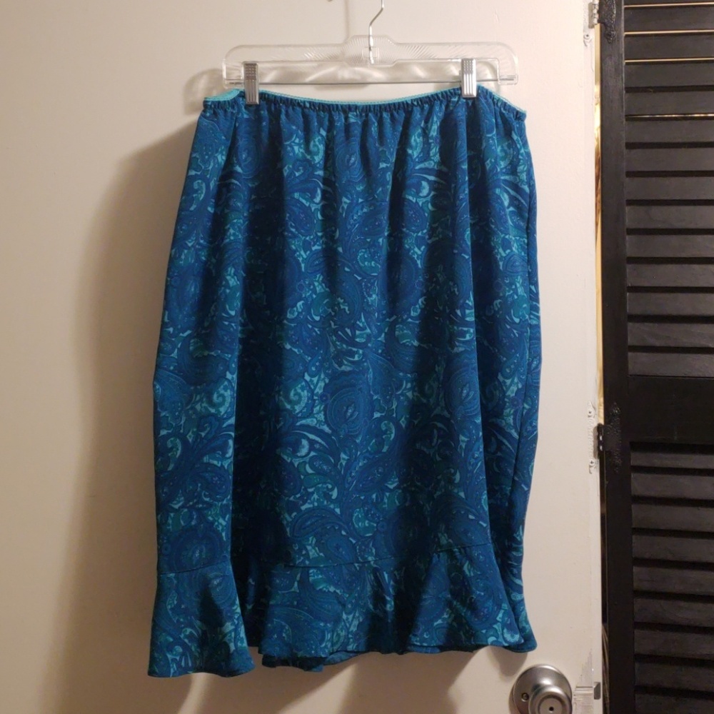 Lane Bryant skirt